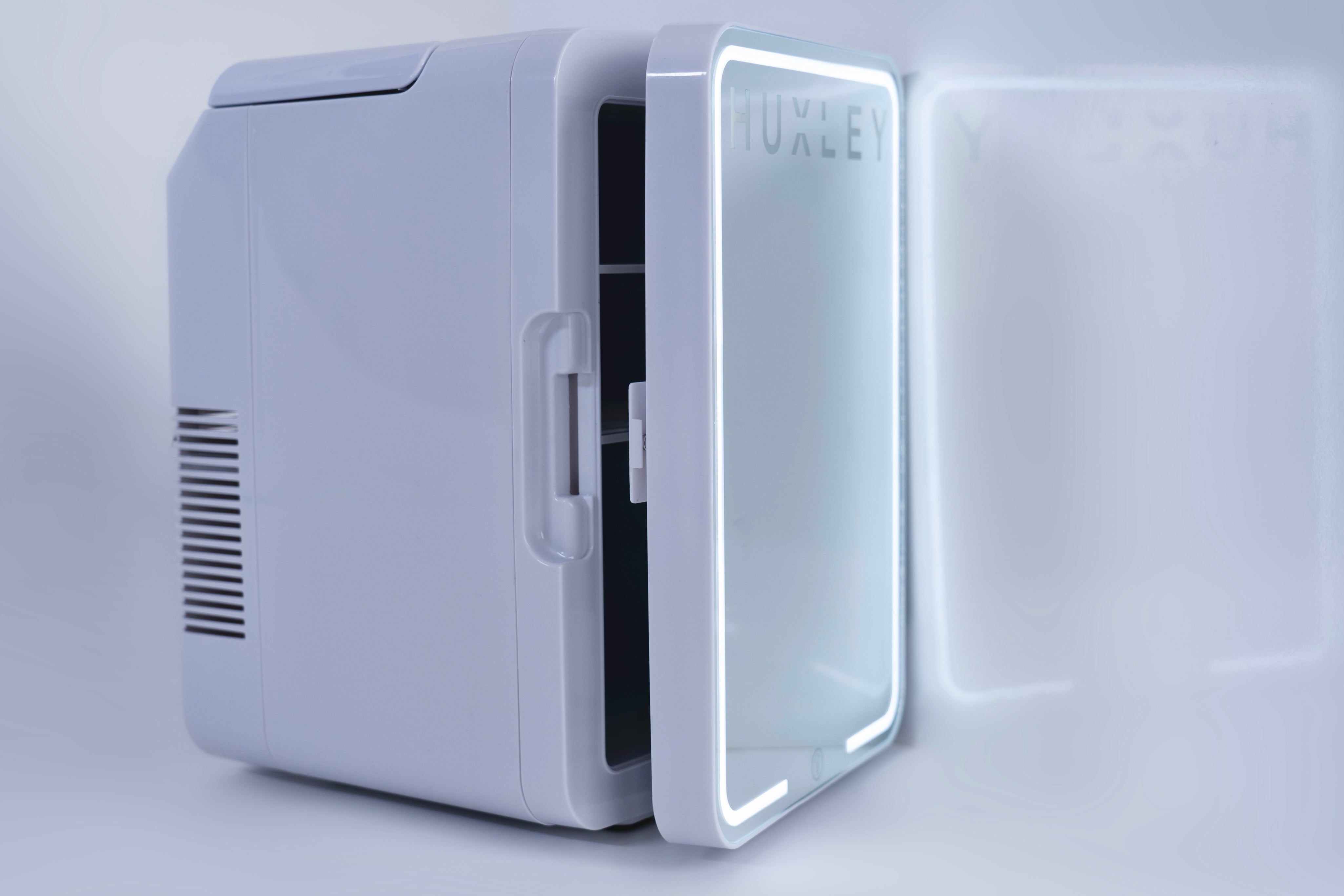 HXLY MIRRORED BEAUTY FRIDGE - HXLY COSMETICS