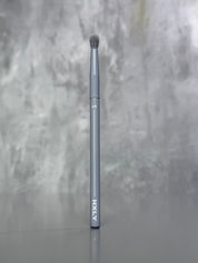 R1 - BRUSH - SMALL FLUFFY EYESHADOW - HXLY COSMETICS